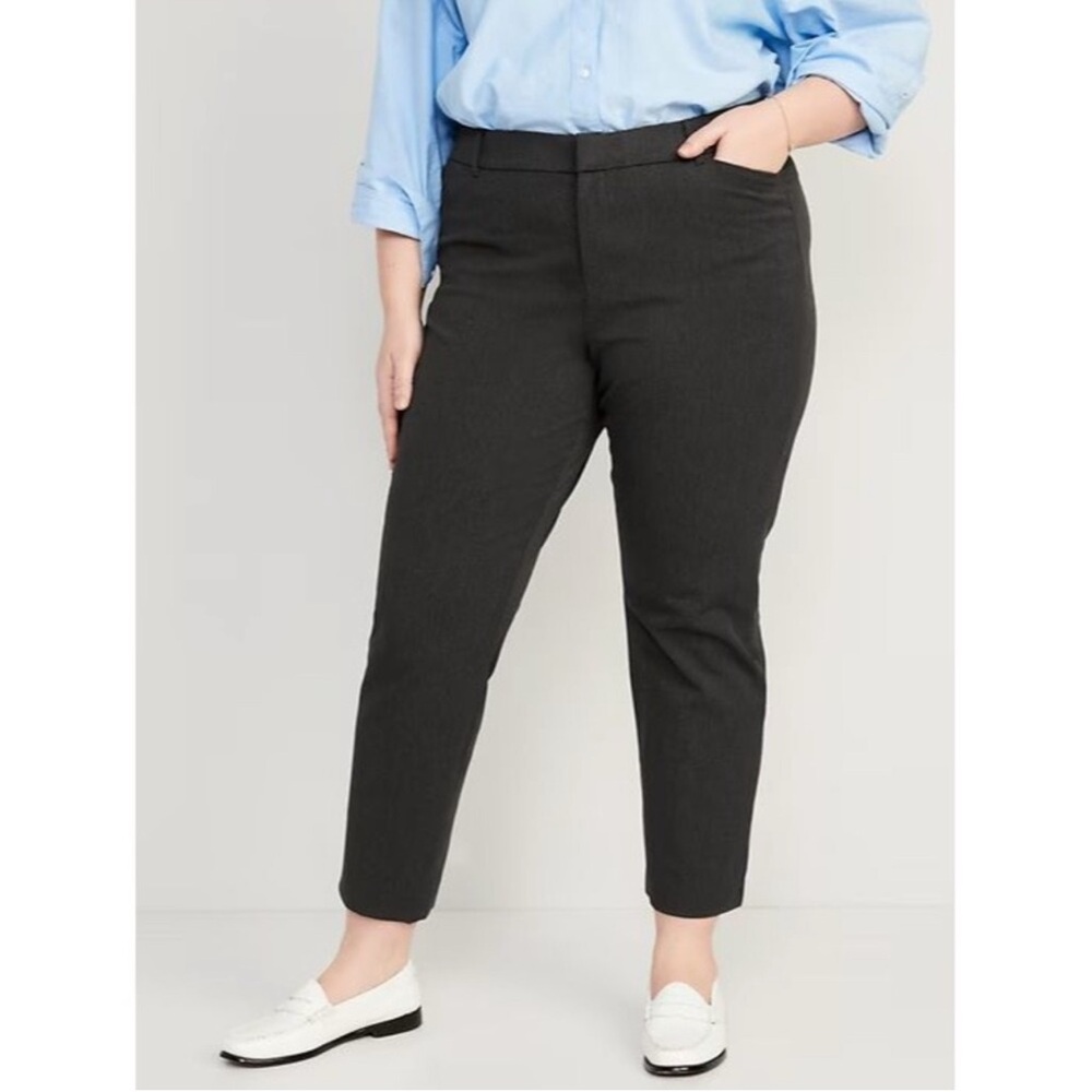 Old Navy High Rise Pixie Straight size 14